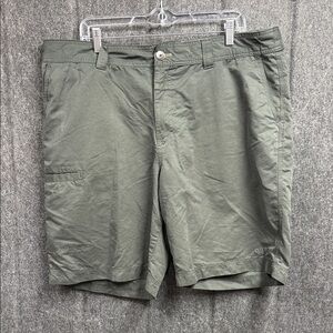 Orvis Sage Green Men's Flat Front Shorts